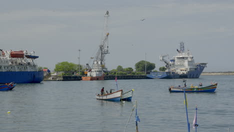 Kollam-Seehafen,-Blick-Vom-Hafen-.kerala-Indien