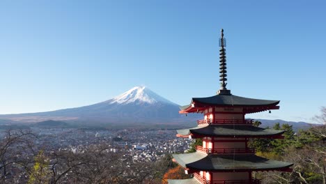 Pagoda-with-Mount-Fuji-in-the-background-on-a-clear-sunny-day