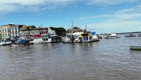 Brazil,-Pará:-The-bay-of-the-Açaí-market,-showcasing-the-lively-trade-of-açaí-berries-and-local-produce