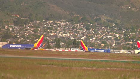 Vuelos-De-Southwest-Airlines-En-El-Aeropuerto-De-Hollywood-Burbank