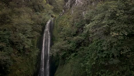 Cascada-Glenevin-Disparo-Con-Dron-Donegal