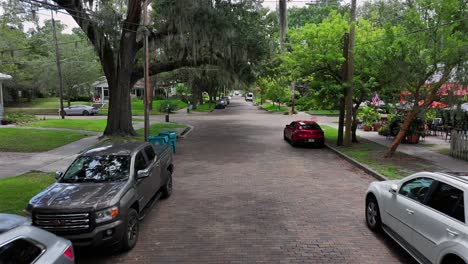 Zona-De-Viviendas-Del-Suburbio-Americano-De-Orlando-En-Florida-En-Un-Día-Soleado