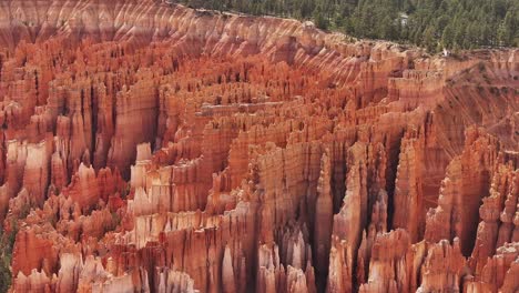 Drone-footage-captures-the-stunning-sandstone-formations-of-Bryce-Canyon-National-Park-in-Utah,-USA,-showcasing-its-desert-beauty