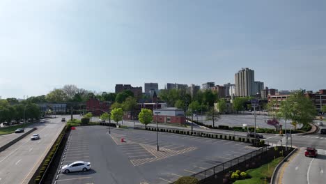 Welcome-to-Harrisburg-sign-along-city-entrance-road,-Pennsylvania’s-capital