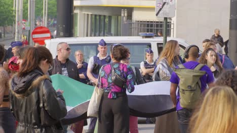 Protestors-chanting-"Free-Palestine"-in-Brussels-with-police-presence