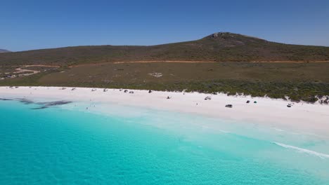 A-4K-drone-video-flying-backwards-to-reveal-Lucky-Bay-in-the-Cape-Le-Grand-National-Park-near-Exmouth-in-Western-Australia