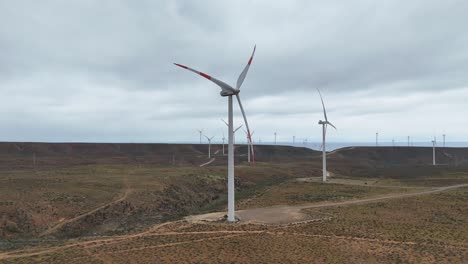 Wind-tower-in-operation-in-the-Coquimbo-Region,-country-of-Chile