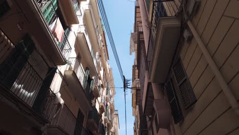 Spanish-building-architecture-walking-narrow-street-Palma-de-Mallorca-Spain