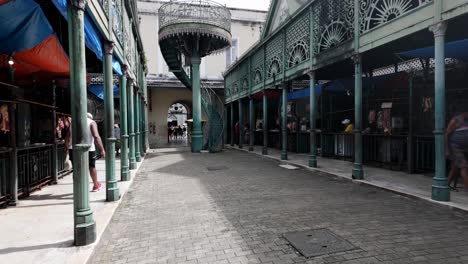 Belém,-Brasil:-Vista-Interior-Del-Mercado-Municipal-Francisco-Bolonia