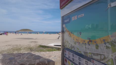 Informationstafel-Zum-Strand-Von-Magaluf,-Mallorca,-Spanien,-Beliebtes-Touristenziel