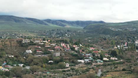 Drone-shot-of-Dique-la-Pueblo-Del-Mollar,-Tucumán,-Tafí-del-Valle,-Argentina