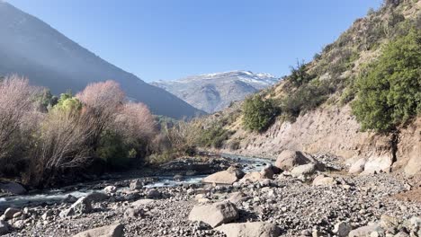 Farellones-Santiago-De-Chile-Fluss-Tag-Natur-Schnee-Winter-Tageslicht