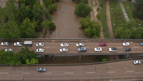 Birds-eye-view-of-the-Buffalo-Bayou-in-Houston,-Texas