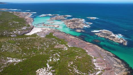 4K-Drohnenvideo-Von-Elephant-Rocks-Im-William-Bay-Nationalpark-In-Dänemark,-Westaustralien