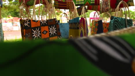 Mozambique,-Maputo,-African-art-Handicraft-Market-IX