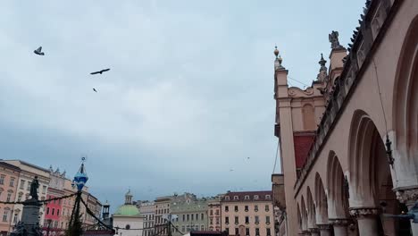 Crowd-in-the-Christmas-fair-in-Krakow,-Poland