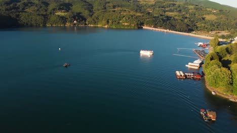 Aerial-drone-shot-over-Perucac-lake-and-Drina-River-in-Serbia