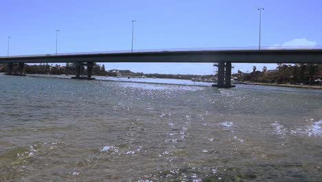 Fremantle-road-bridge-across-the-Swan-River-Perth,-Australia