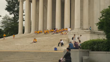 Thomas-Jefferson-memorial-marble-steps-and-circular-colonnade-of-Ionic-order-columns,-Washington-D