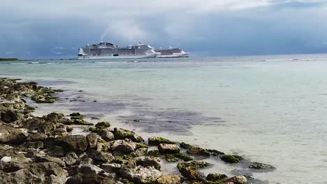 Kreuzfahrt-An-Der-Riviera-Maya,-Wunderschöner-Strand-In-Quintana-Roo,-Mexiko