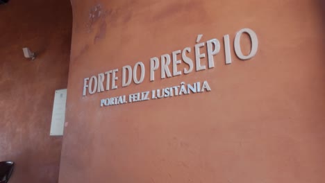 Portal-De-Entrada-Del-Fuerte-Do-Presépio-En-Belém,-Brasil