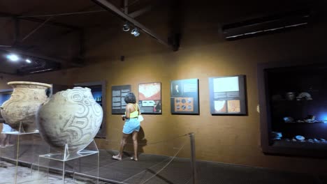 Interior-panorama-of-Forte-do-Presépio-Museum,-Belém