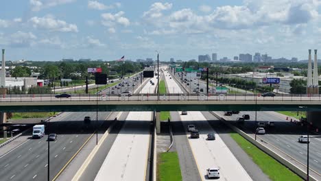 Orlando-sign-on-Interstate-4-in-Florida