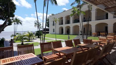 Belém,-Pará,-Brazil:-Interior-view-of-the-garden-at-Casa-das-Onze-Janelas