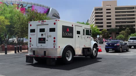 Heavy-bulletproof-armored-Loomis-truck-or-car-transporting-money-in-the-city-of-Las-Vegas-to-casinos-and-banks