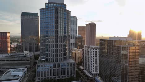 Downtown-Tampa-skyline-at-sunset-with-prominent-high-rise-buildings