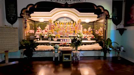 Interior-view-of-Iskcon-Hawaii-Temple-with-lord-idols-inside-temple