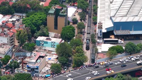 Aerial-shot-of-train-arriving-to-mexico-city