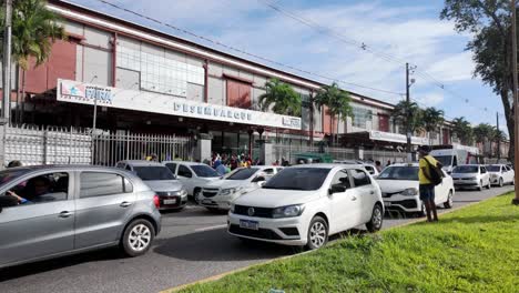 Bustling-scene-at-the-entrance-of-Belém's-boat-terminal