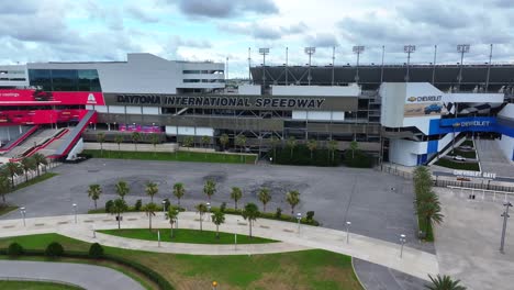 Daytona-International-Speedway-In-Daytona-Beach,-Florida