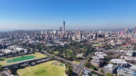 Skyline-Von-Johannesburg-In-Johannesburg-In-Gauteng,-Südafrika