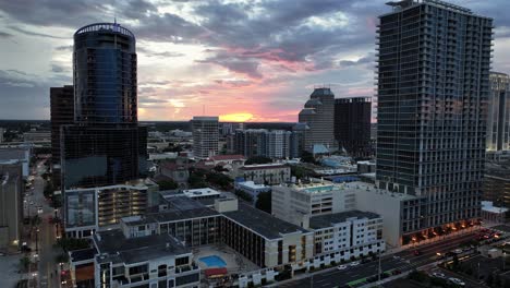 Downtown-Orlando-at-sunset-with-skyscrapers-and-cityscape-views