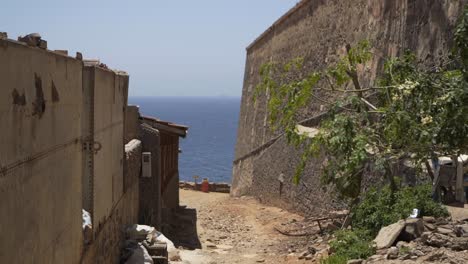 Isla-De-Goree-Hermosa-Vista-Al-Mar