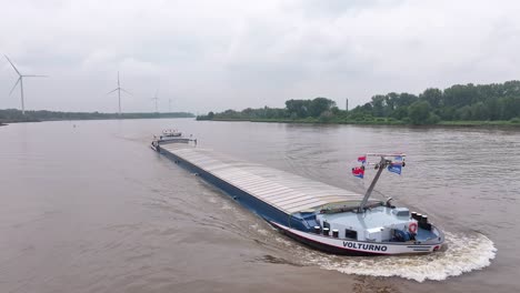 Volturno-Bulker-Merchant-Ship-Sailing-On-The-Seascape-Near-Barendrecht,-Netherlands