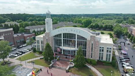 A-Town-Center-Located-in-Front-of-the-City-Hall,-Where-the-Tacos-and-Tequila-5K-Race-Took-Place-in-Suwanee,-Georgia,-USA---Aerial-Drone-Shot