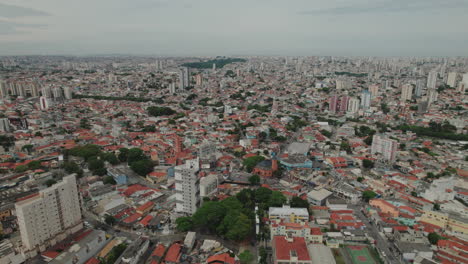 Aerial-view-of-Vila-Guilhermina,-São-Paulo