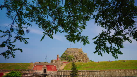 Weiten-Panoramablick-Von-Außerhalb-Der-Alten-Festung-In-Korfu,-Griechenland