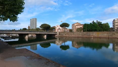 Hafenkanal-In-Rimini,-Italien