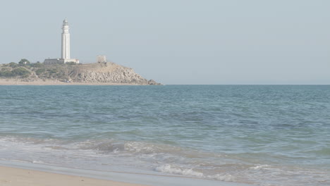 Trafalgar-Lighthouse-in-Barbate-on-a-sunny-day