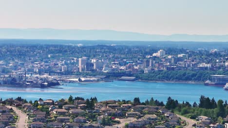 Panorama-Of-Browns-Point-Boulevard-Neighbourhood-In-Tacoma,-Washington-State,-USA