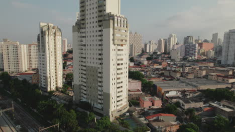 Aerial-view-of-Barra-Funda,-São-Paulo,-Brazil