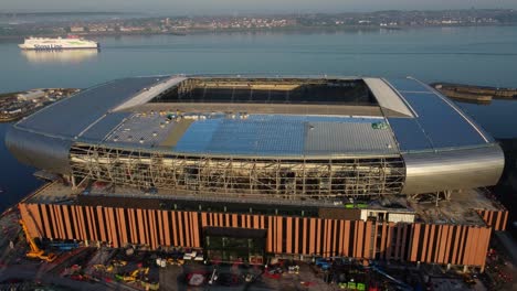 Bramley-Moore-Fußballstadion,-Luftaufnahme-über-Der-Neuen-Everton-Baustelle-Am-Fluss-Mersey