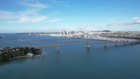 Aerial-View-Of-Auckland-Harbour-Bridge-On-The-Northcote-Point-In-Auckland,-New-Zealand