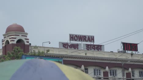 Einer-Der-Größten-Bahnhöfe-Indiens-Howrah-Bahnhof