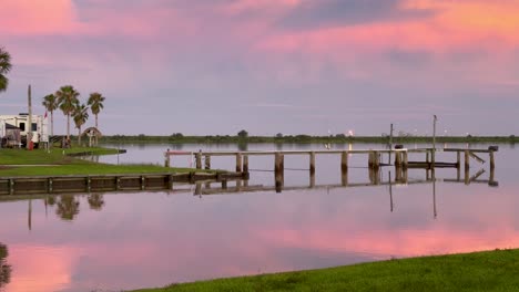 This-breathtaking-footage-captures-a-spectacular-sunset-evening-following-the-powerful-landfall-of-Hurricane-Baryl-on-the-Texas-Gulf-Coast