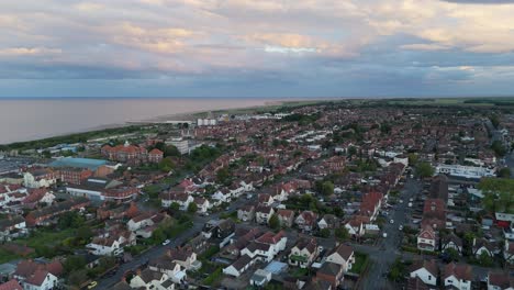 Sonnenuntergang-An-Der-Küste-Des-Beliebten-Badeortes-Skegness-An-Der-Ostküste-Englands